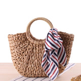 Wicker bag with handle